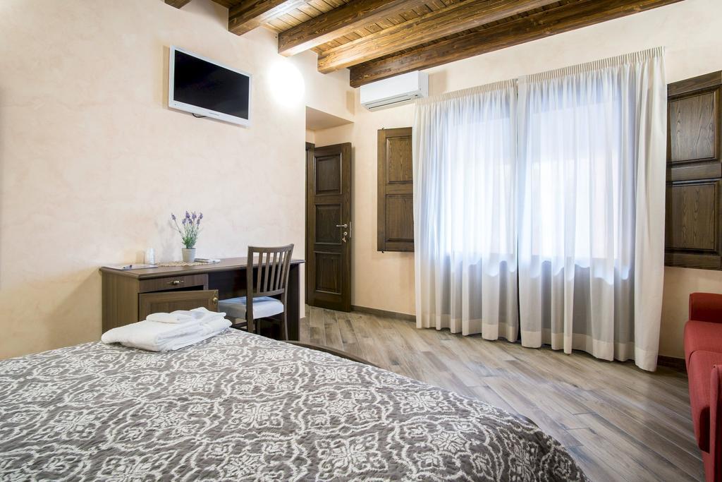 L'Arco Dei Sogni Hotel Malvagna Exterior photo